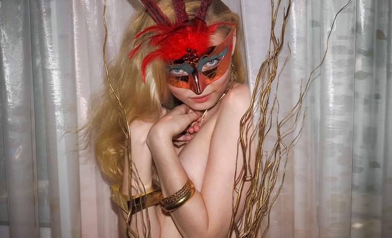 Елена, 19